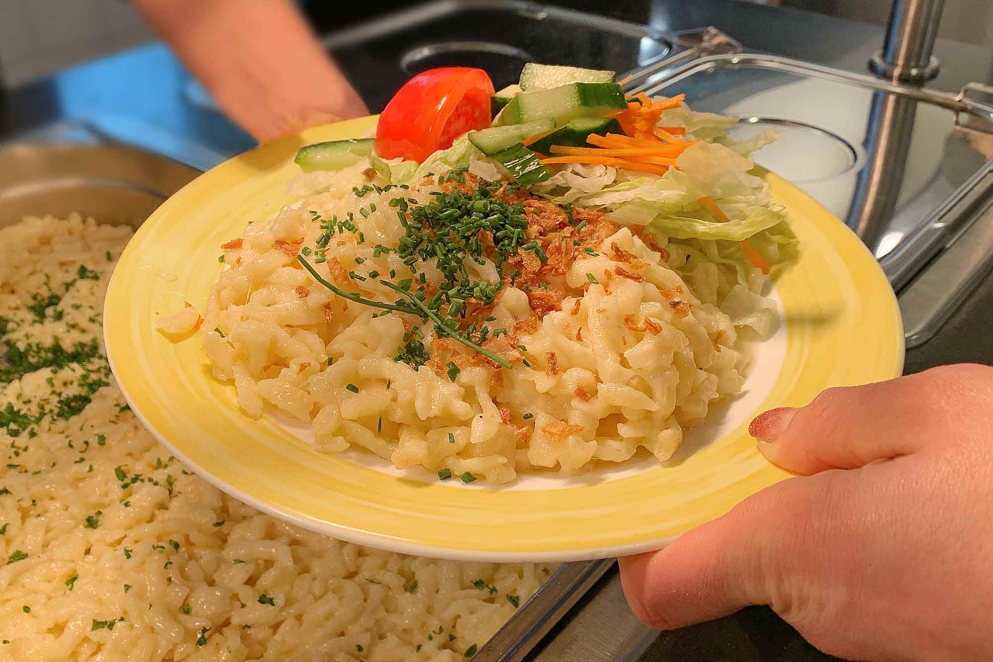 Essensausgabe in der Mensa Bucerius Law School